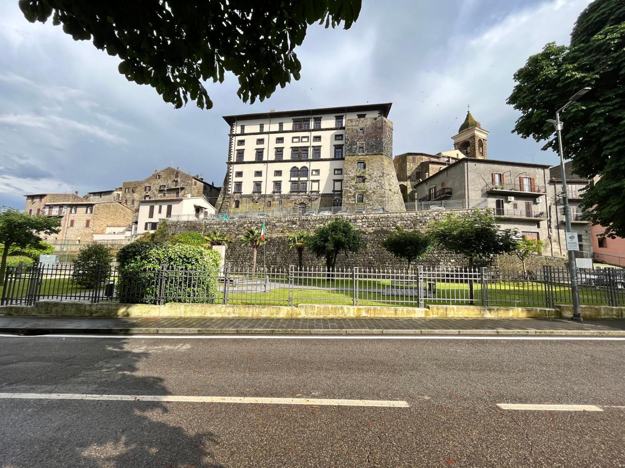 Alloggio Ad Uso Turistico Piave 47 Apartamento Gradoli Exterior foto